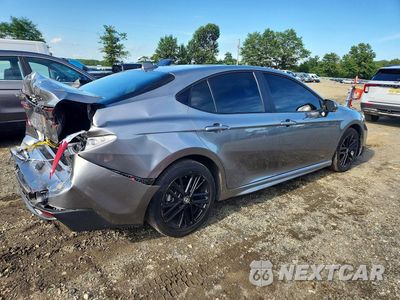 Trzecie zdjęcie samochodu z tyłu: 2025 TOYOTA CAMRY SE VIN:4T1DBADK9SU537809 - miniatura