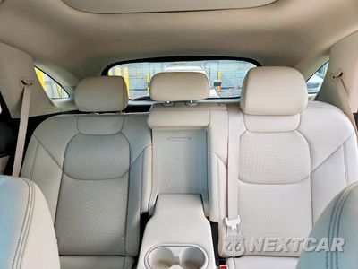 Zdjęcie 10 z 13 samochodu: 2022 GENESIS GV70 2.5T STANDARD VIN:KMUMADTB2NU063438 - miniatura