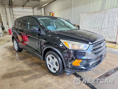 Czwarte zdjęcie samochodu z boku: 2017 FORD ESCAPE S VIN:1FMCU0F79HUB71531 - miniatura