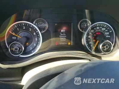 Zdjęcie 9 z 12 samochodu: 2019 RAM 3500 VIN:3C7WRSBJ1KG538421 - miniatura