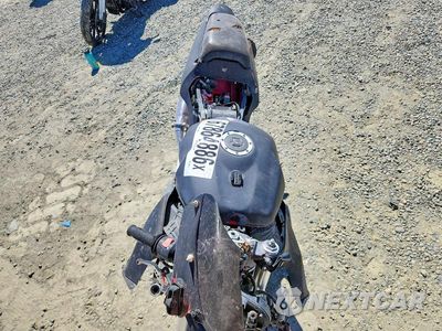 Piąte zdjęcie samochodu w środku: 2002 HONDA CBR900 RR VIN:JH2SC50002M002797 - miniatura