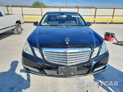 Piąte zdjęcie samochodu w środku: 2012 MERCEDES-BENZ E 350 VIN:WDDHF5KB6CA543953 - miniatura