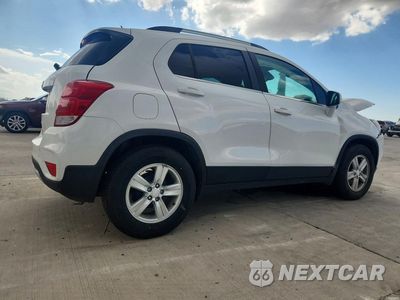 Trzecie zdjęcie samochodu z tyłu: 2019 CHEVROLET TRAX 1LT VIN:3GNCJLSB3KL331470 - miniatura