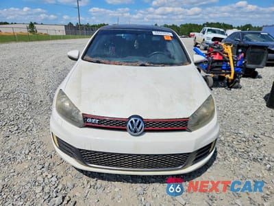 Piąte zdjęcie samochodu w środku: 2011 VOLKSWAGEN GTI VIN:WVWEV7AJ4BW103879 - miniatura