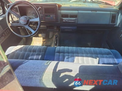 Zdjęcie 8 z 12 samochodu: 1994 CHEVROLET GMT-400 K1500 VIN:1GCEK14K3RE214823 - miniatura