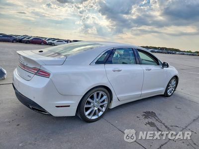 Trzecie zdjęcie samochodu z tyłu: 2016 LINCOLN MKZ HYBRID VIN:3LN6L2LUXGR618122 - miniatura