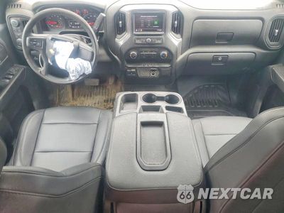 Zdjęcie 8 z 12 samochodu: 2020 CHEVROLET SILVERADO K1500 VIN:1GCRYAEFXLZ137644 - miniatura