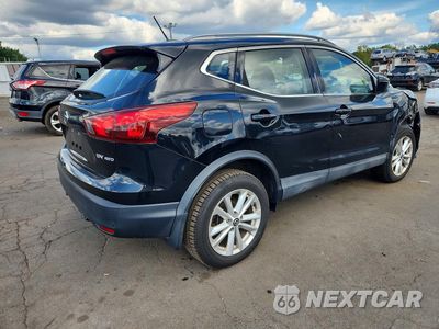 Trzecie zdjęcie samochodu z tyłu: 2019 NISS ROGUE SV VIN:JN1BJ1CR6KW621395 - miniatura