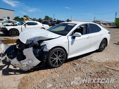 2023 TOYOTA CAMRY SE 4T1G11AK0PU824838 - główne zdjęcie licytacji z USA - miniatura