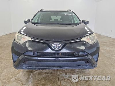 Piąte zdjęcie samochodu w środku: 2018 TOYOTA RAV4 LE VIN:2T3ZFREV2JW415784 - miniatura