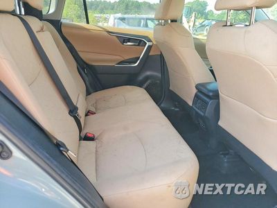 Zdjęcie 11 z 13 samochodu: 2020 TOYOTA RAV4 XLE VIN:2T3W1RFV8LC058910 - miniatura