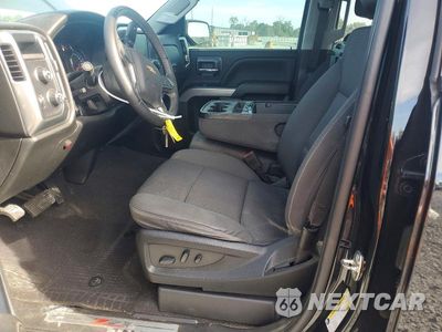 Zdjęcie 7 z 12 samochodu: 2018 CHEVROLET SILVERADO K1500 LT VIN:3GCUKREC4JG479149 - miniatura