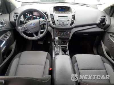 Zdjęcie 8 z 13 samochodu: 2018 FORD ESCAPE SE VIN:1FMCU0GD1JUC68586 - miniatura