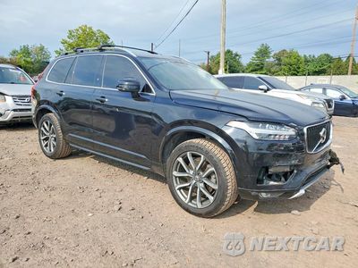 Czwarte zdjęcie samochodu z boku: 2017 VOLVO XC90 T6 VIN:YV4A22PK7H1155102 - miniatura