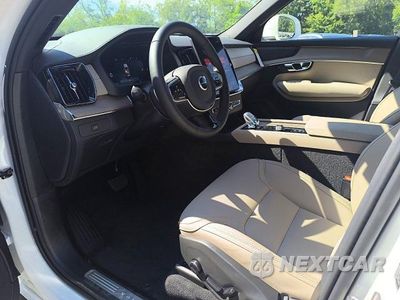 Zdjęcie 7 z 15 samochodu: 2026 VOLVO XC90 PLUS VIN:YV4062PE1T1498037 - miniatura