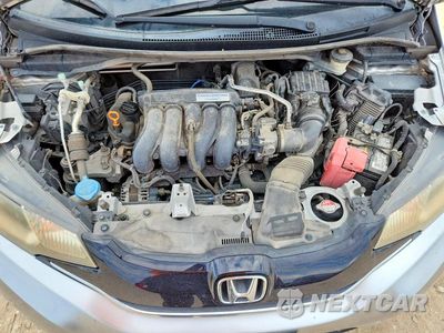 Zdjęcie 11 z 12 samochodu: 2016 HONDA FIT EX VIN:JHMGK5H71GS008564 - miniatura