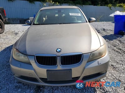 Piąte zdjęcie samochodu w środku: 2007 BMW 328 I SULEV VIN:WBAVC53527FZ80241 - miniatura