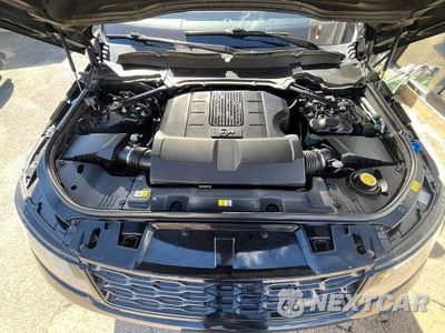 Zdjęcie 8 z 13 samochodu: 2020 LAND ROVER RANGE ROVER SPORT SVR VIN:SALWZ2RE1LA711806 - miniatura