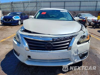 Piąte zdjęcie samochodu w środku: 2014 NISSAN ALTIMA 2.5 VIN:1N4AL3AP2EC412392 - miniatura