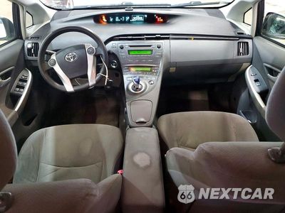 Zdjęcie 8 z 12 samochodu: 2010 TOYOTA PRIUS VIN:JTDKN3DU0A5149246 - miniatura
