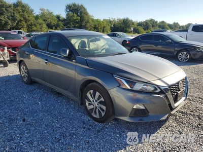 Czwarte zdjęcie samochodu z boku: 2020 NISSAN ALTIMA S VIN:1N4BL4BVXLC263718 - miniatura