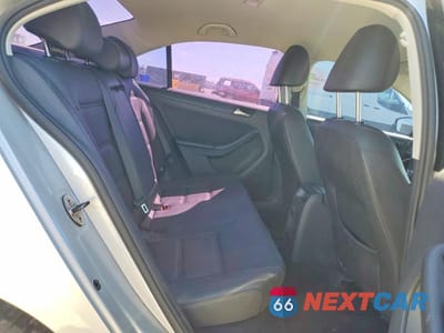 Zdjęcie 10 z 12 samochodu: 2012 VOLKSWAGEN JETTA SE VIN:3VWDP7AJ5CM376091 - miniatura