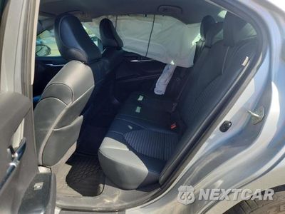 Zdjęcie 10 z 12 samochodu: 2020 TOYOTA CAMRY SE VIN:4T1G11AK1LU371002 - miniatura