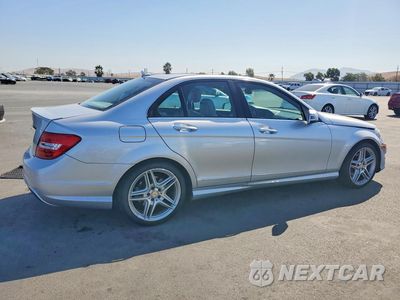 Trzecie zdjęcie samochodu z tyłu: 2014 MERCEDES-BENZ C 250 VIN:WDDGF4HB4EG238707 - miniatura