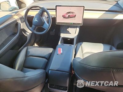 Zdjęcie 8 z 13 samochodu: 2023 TESLA MODEL Y VIN:7SAYGDEE5PA055145 - miniatura