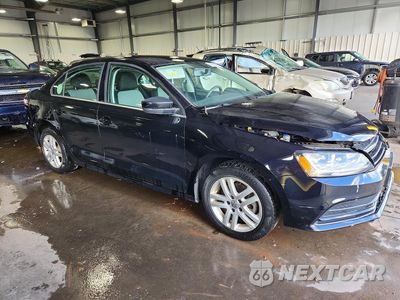 Czwarte zdjęcie samochodu z boku: 2017 VOLKSWAGEN JETTA S VIN:3VW2B7AJ6HM213396 - miniatura