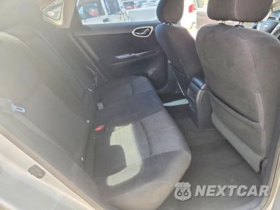 Zdjęcie 10 z 12 samochodu: 2014 NISSAN SENTRA SR VIN:3N1AB7AP6EY237319 - miniatura