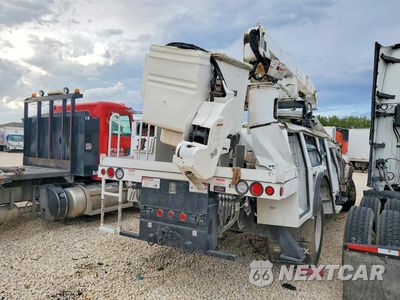 Trzecie zdjęcie samochodu z tyłu: 2025 INTERNATIONAL HV507 BUCKET TRUCK VIN:3HAEETAN4SL715528 - miniatura
