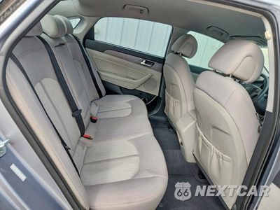 Zdjęcie 10 z 12 samochodu: 2016 HYUNDAI SONATA HYBRID SE VIN:KMHE24L12GA019936 - miniatura