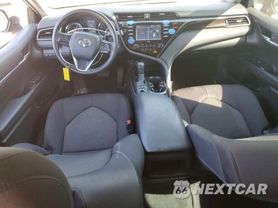 Zdjęcie 8 z 12 samochodu: 2020 TOYOTA CAMRY LE VIN:4T1C31AK4LU013840 - miniatura