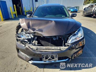 Piąte zdjęcie samochodu w środku: 2017 HONDA ACCORD TOURING VIN:1HGCR3F96HA033389 - miniatura