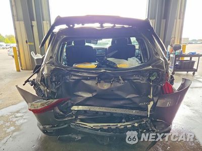 Zdjęcie 6 z 13 samochodu: 2019 TOYOTA HIGHLANDER XLE VIN:5TDJZRFH6KS951833 - miniatura