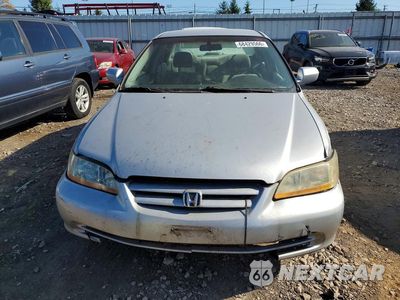 Piąte zdjęcie samochodu w środku: 2002 HONDA ACCORD LX VIN:1HGCG56472A160956 - miniatura