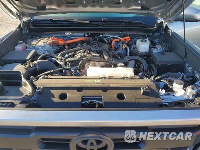 Zdjęcie 11 z 12 samochodu: 2025 TOYOTA TACOMA TRD OFF-ROAD HV VIN:3TYLC5LN1ST049379 - miniatura