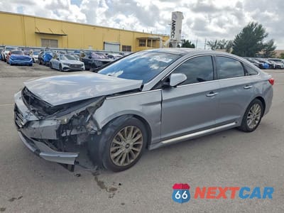 2015 HYUNDAI SONATA LIMITED 5NPE34AF9FH093510 - główne zdjęcie licytacji z USA - miniatura