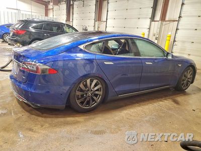 Trzecie zdjęcie samochodu z tyłu: 2015 TESLA MODEL S VIN:5YJSA1E28FF109418 - miniatura