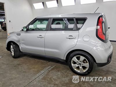 Drugie zdjęcie samochodu z przodu: 2017 KIA SOUL BASE VIN:KNDJN2A21H7431886 - miniatura