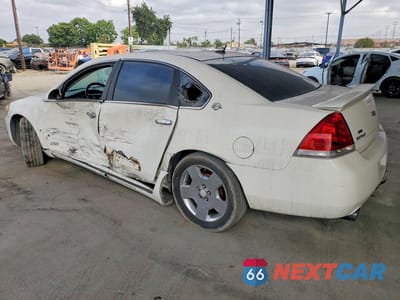 Drugie zdjęcie samochodu z przodu: 2008 CHEVROLET IMPALA SUPER SPORT VIN:2G1WD58C089258569 - miniatura