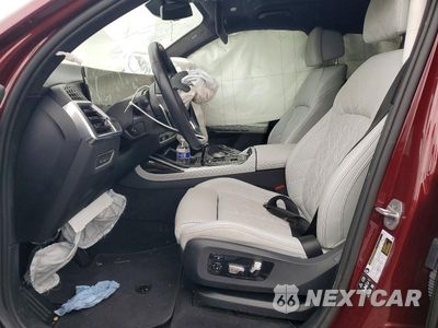 Zdjęcie 7 z 13 samochodu: 2025 BMW X7 XDRIVE40I VIN:5UX23EM00S9X29202 - miniatura