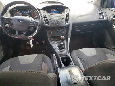 Zdjęcie 8 z 13 samochodu: 2017 FORD FOCUS ST VIN:1FADP3L94HL337991 - miniatura