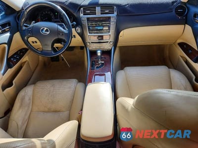 Zdjęcie 8 z 12 samochodu: 2007 LEXUS IS 250 BASE VIN:JTHBK262772038250 - miniatura