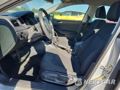 Zdjęcie 7 z 12 samochodu: 2015 VOLKSWAGEN JETTA BASE VIN:3VW2K7AJ1FM313225 - miniatura