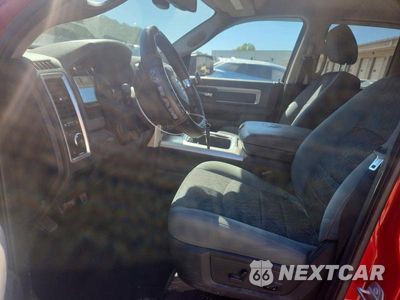 Zdjęcie 7 z 12 samochodu: 2017 RAM 1500 SLT VIN:1C6RR7GM8HS515186 - miniatura