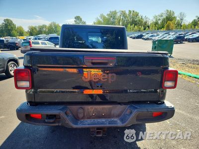 Zdjęcie 6 z 12 samochodu: 2020 JEEP GLADIATOR SPORT VIN:1C6HJTAG5LL175240 - miniatura