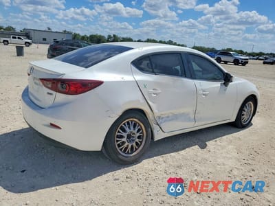Trzecie zdjęcie samochodu z tyłu: 2014 MAZDA 3 TOURING VIN:JM1BM1V72E1128315 - miniatura