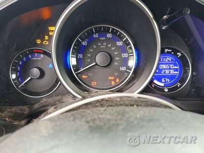 Zdjęcie 9 z 13 samochodu: 2015 HONDA FIT EX VIN:3HGGK5G88FM717335 - miniatura